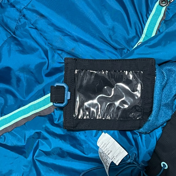 Woman’s Under Armour snow jacket - small - Picture 7 of 7